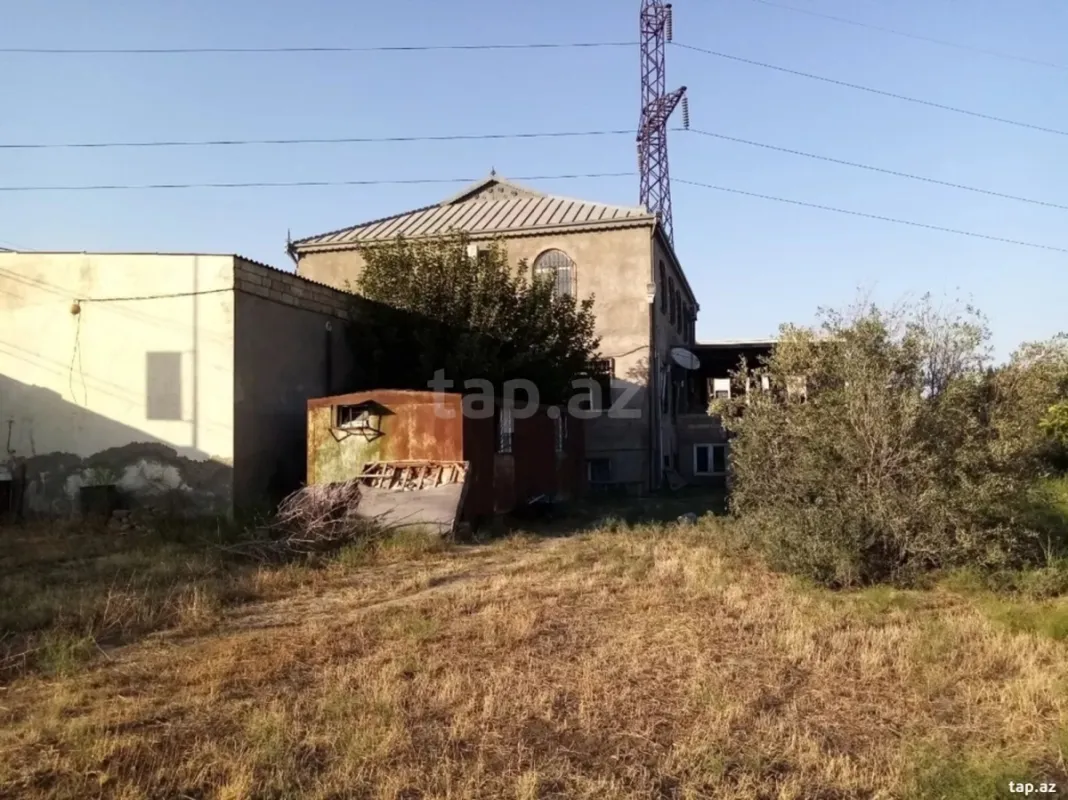 Kirayə verilir 2 otaqlı həyət evi