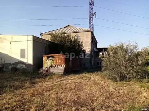 Kirayə verilir 2 otaqlı həyət evi