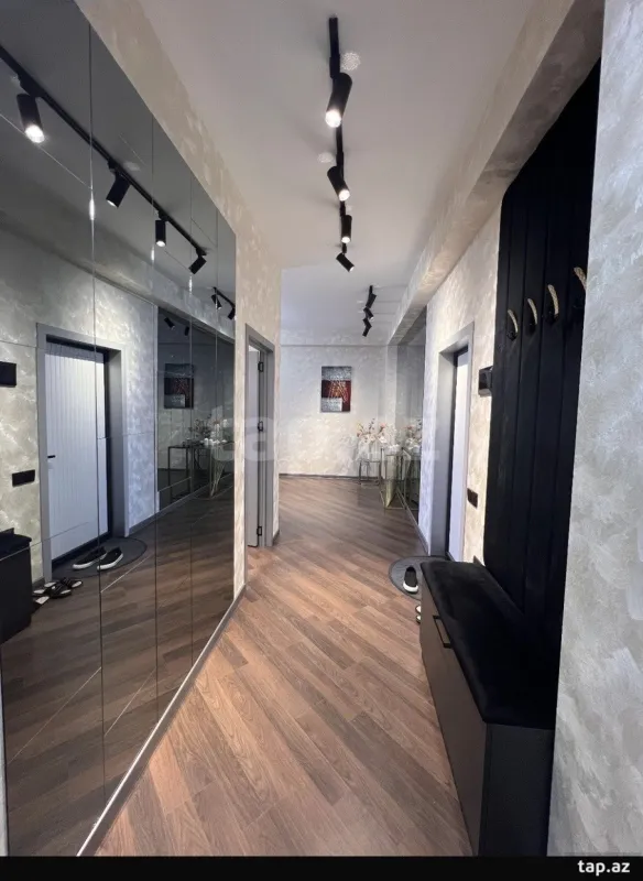 Kirayə verilir 2 otaqlı yeni tikili 70 m²