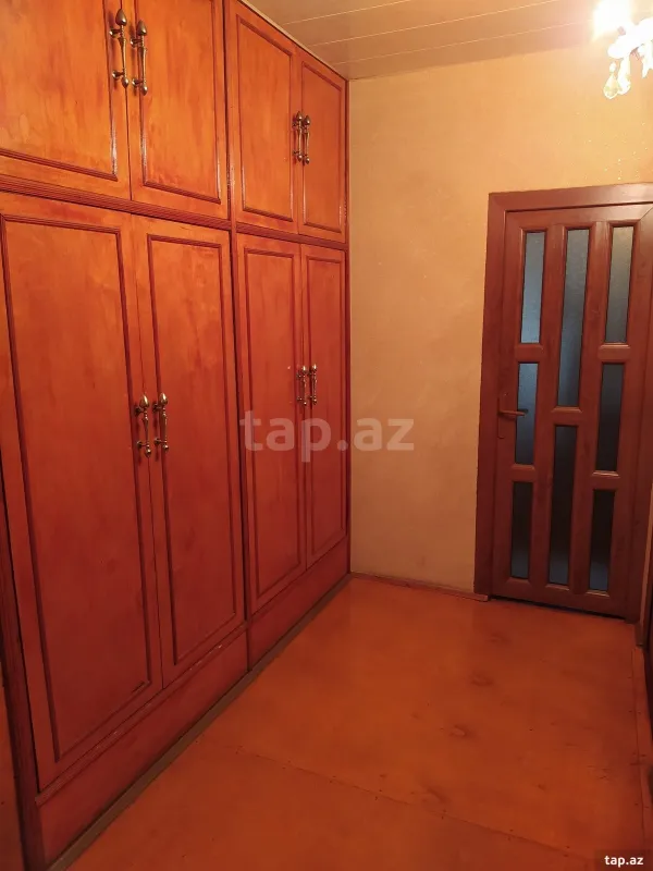 Satılır 3 otaqlı mənzil 57 m²