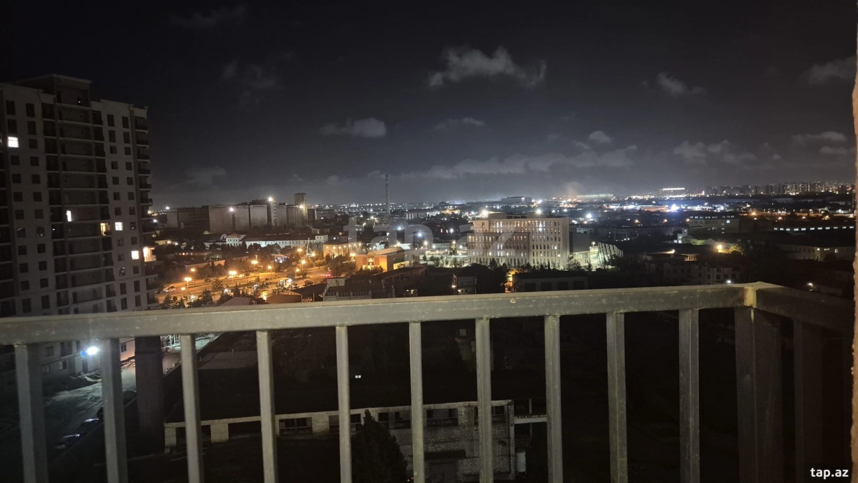 Kirayə verilir 2 otaqlı yeni tikili 77 m²