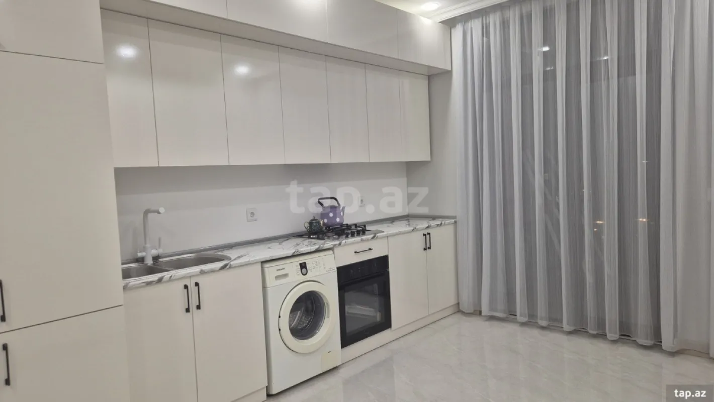 Kirayə verilir 2 otaqlı yeni tikili 77 m²