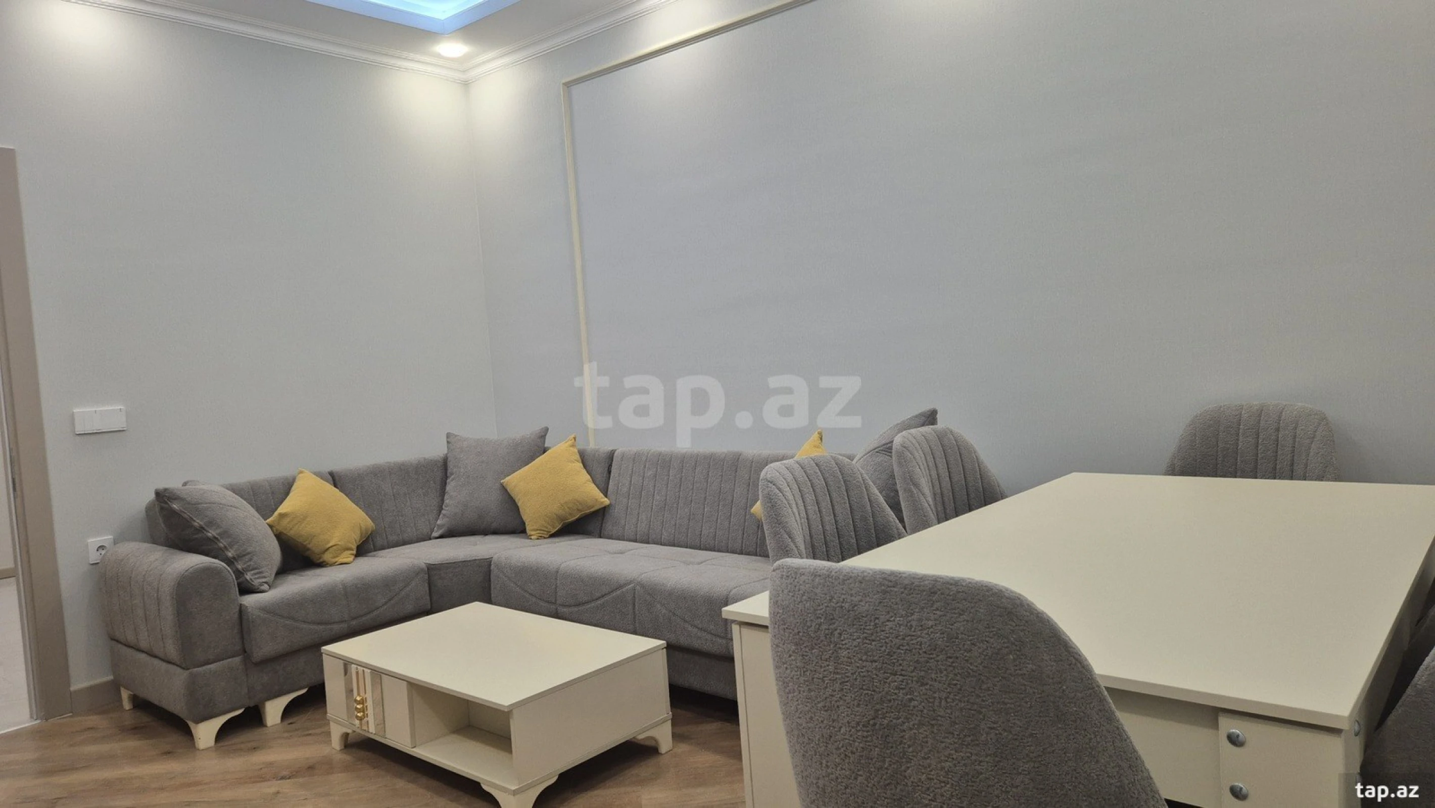 Kirayə verilir 2 otaqlı yeni tikili 77 m²