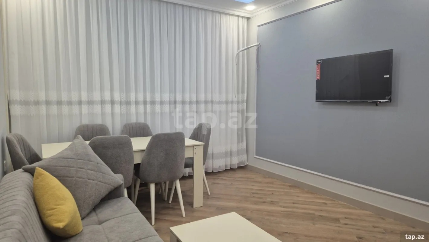 Kirayə verilir 2 otaqlı yeni tikili 77 m²