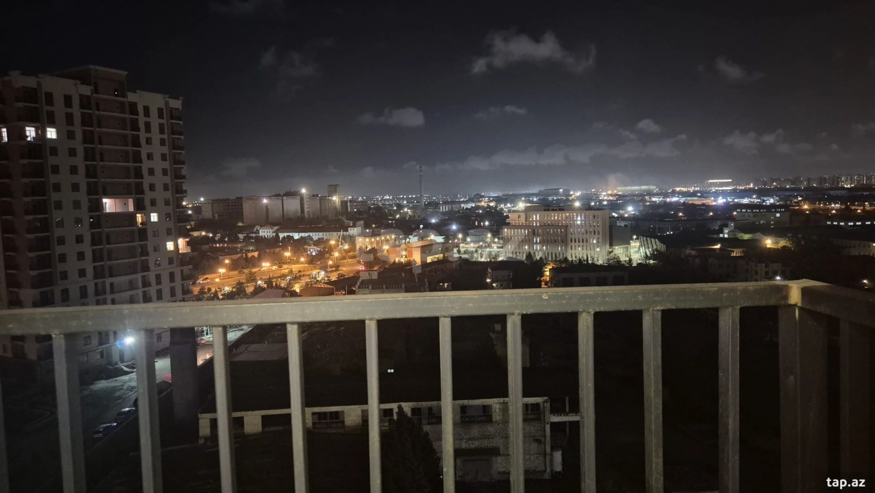 Kirayə verilir 2 otaqlı yeni tikili 77 m²