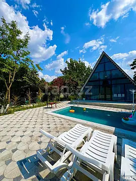 Kirayə verilir 3 otaqlı həyət evi