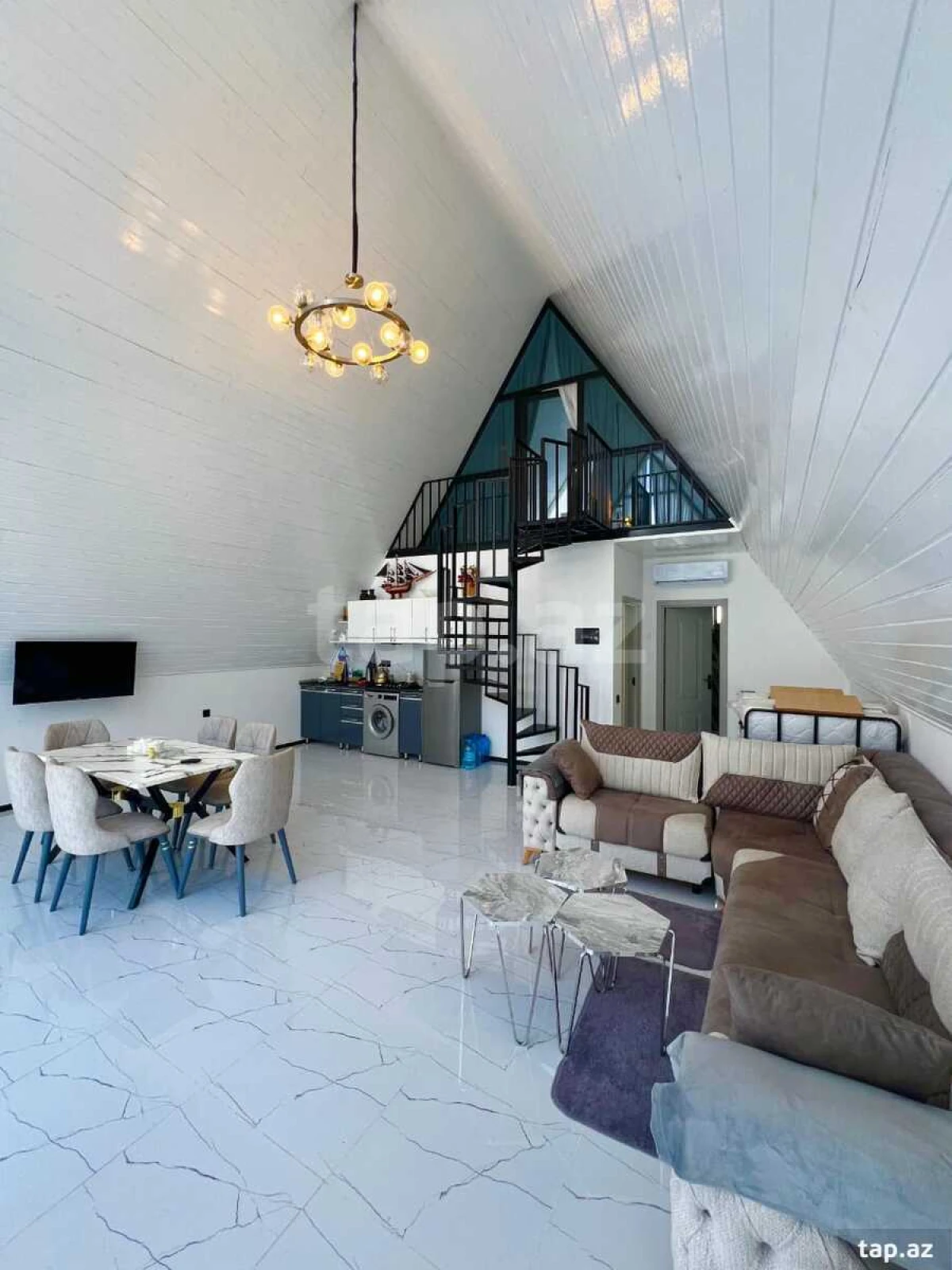 Kirayə verilir 3 otaqlı həyət evi