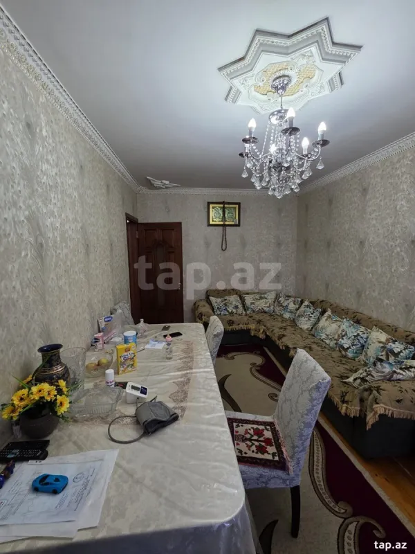 Satılır 3 otaqlı mənzil 72 m²