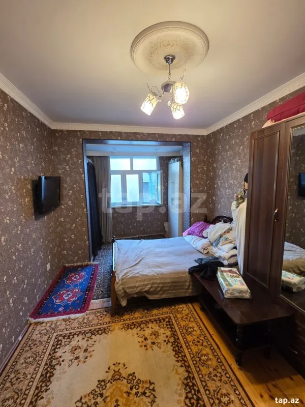 Satılır 3 otaqlı mənzil 72 m²