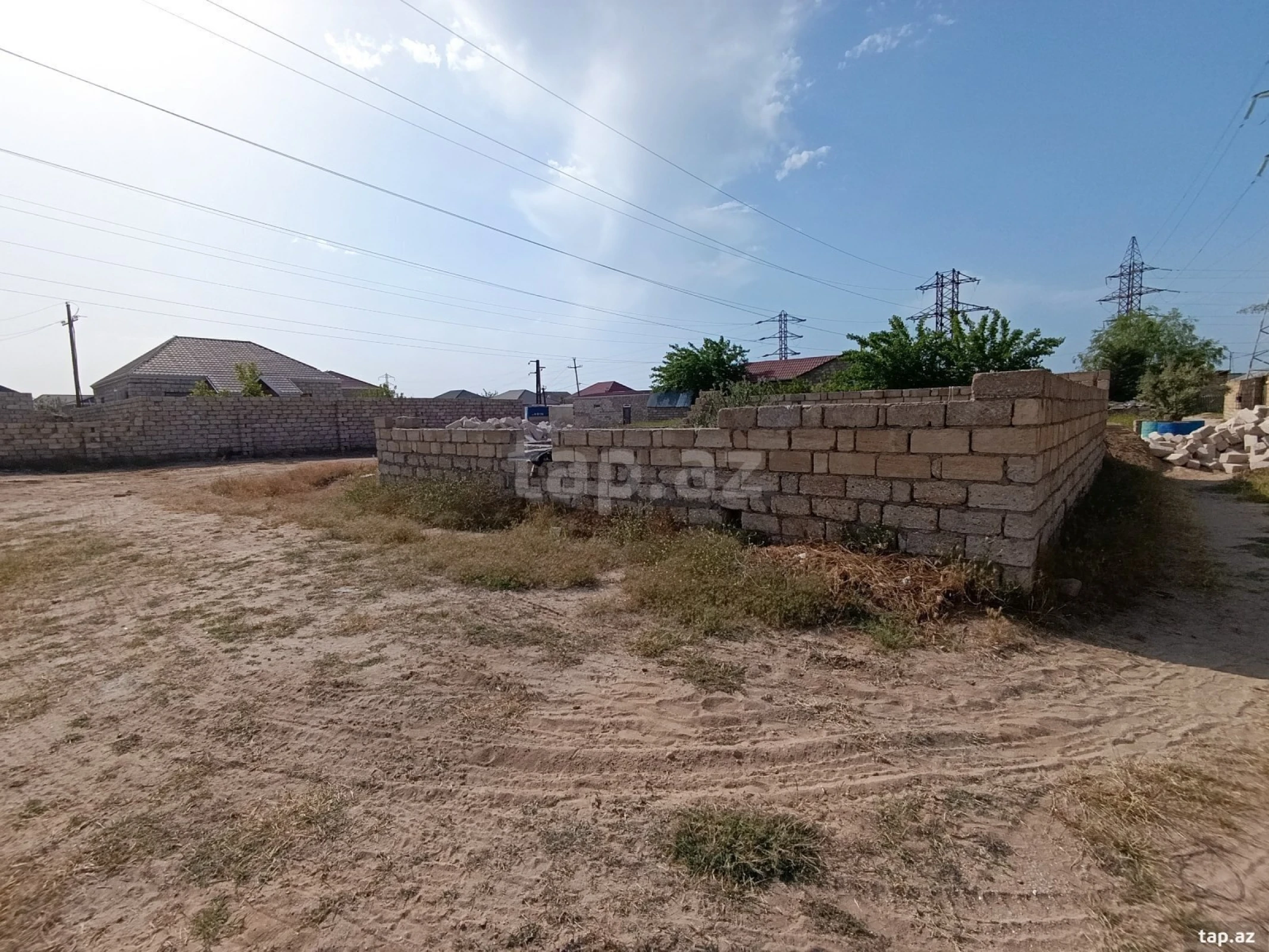 Satılır torpaq sahəsi