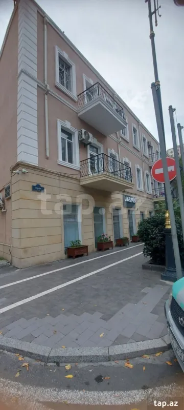 Satılır 3 otaqlı mənzil 56 m²