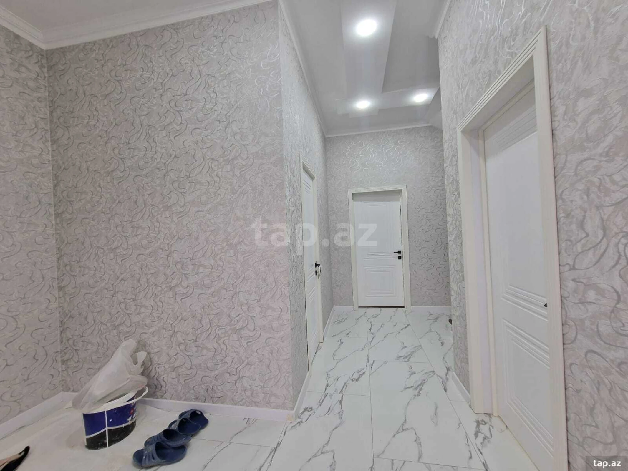 Satılır 5 otaqlı həyət evi