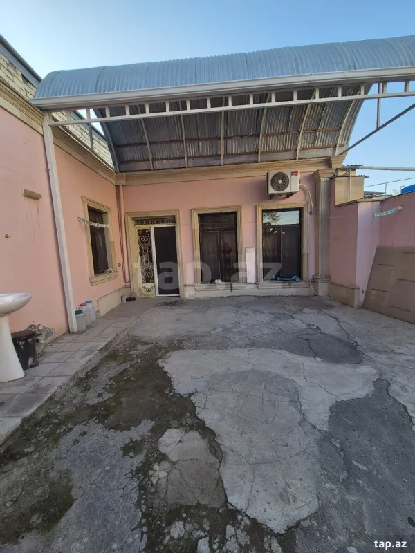 Satılır 3 otaqlı həyət evi