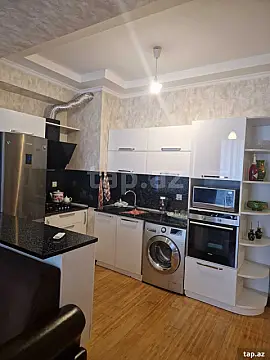 Kirayə verilir 3 otaqlı yeni tikili 70 m²