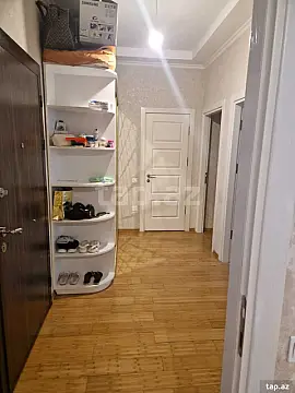 Kirayə verilir 3 otaqlı yeni tikili 70 m²
