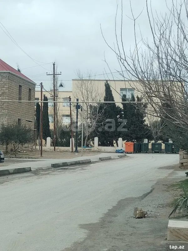 Satılır 3 otaqlı həyət evi