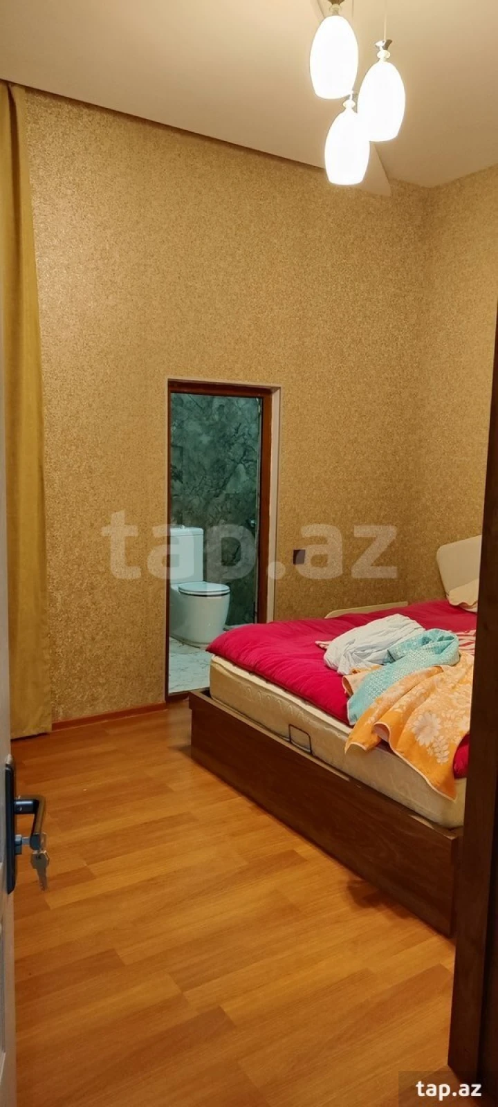 Satılır 5 otaqlı həyət evi