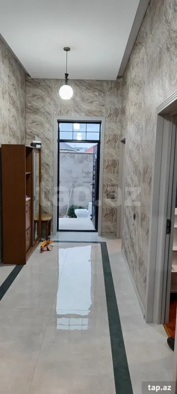 Satılır 5 otaqlı həyət evi