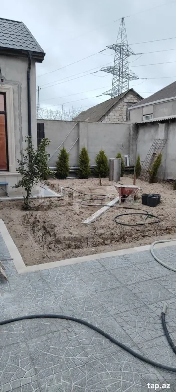 Satılır 5 otaqlı həyət evi
