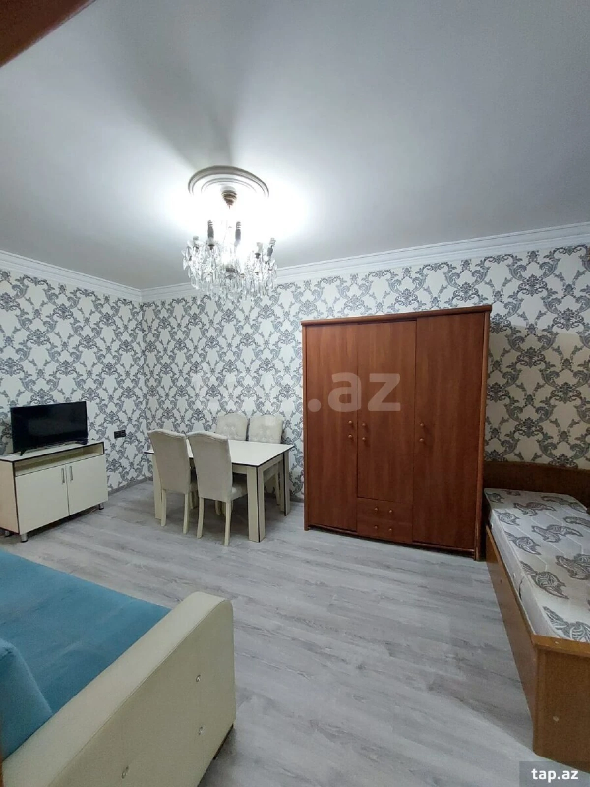 Satılır 2 otaqlı mənzil 42 m²