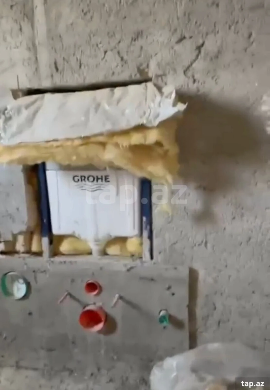 Satılır 12 otaqlı həyət evi 600 m²