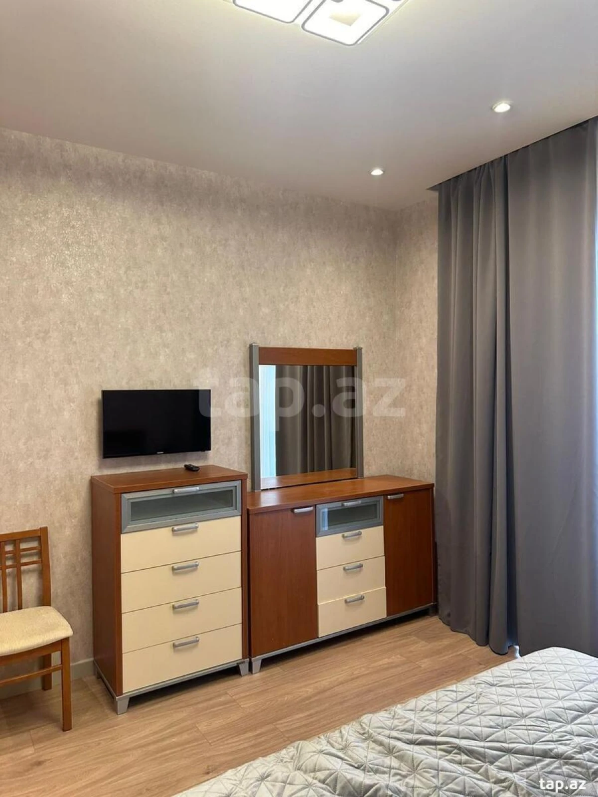 Kirayə verilir 3 otaqlı yeni tikili 95 m²