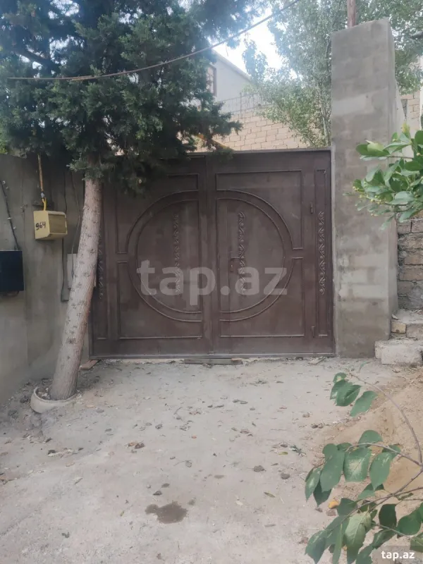 Satılır 4 otaqlı həyət evi
