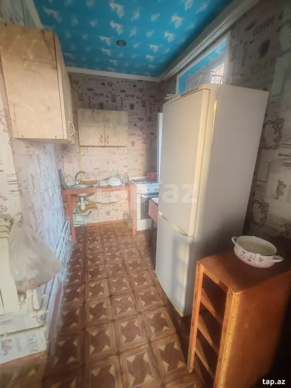 Satılır 4 otaqlı həyət evi