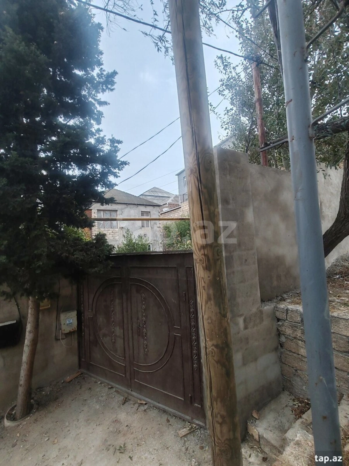 Satılır 4 otaqlı həyət evi