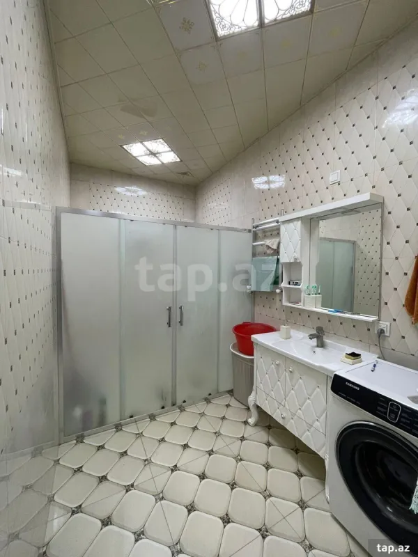 Kirayə verilir 4 otaqlı həyət evi 186 m²