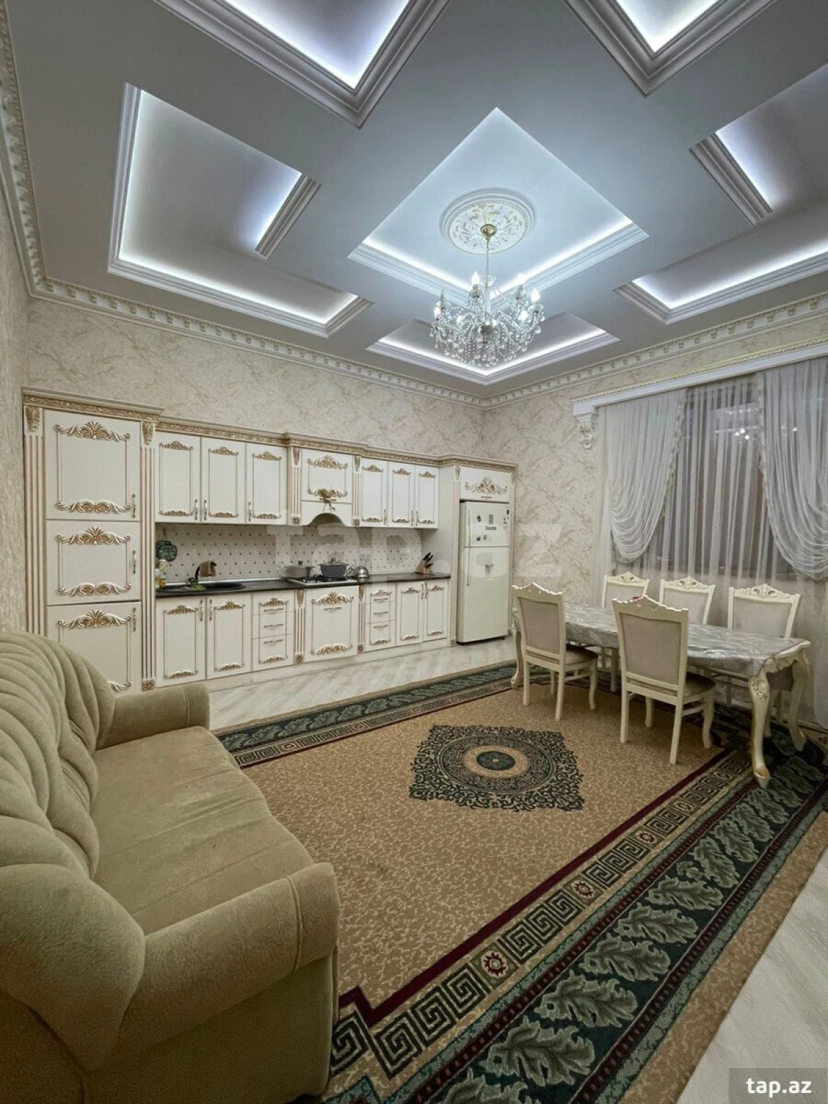 Kirayə verilir 4 otaqlı həyət evi 186 m²