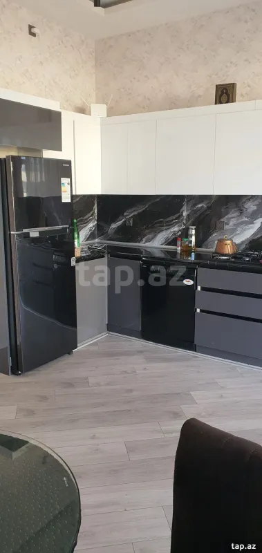 Kirayə verilir 3 otaqlı həyət evi