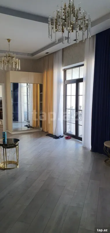 Kirayə verilir 3 otaqlı həyət evi