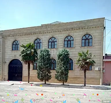 Satılır 8 otaqlı həyət evi 600 m² — Gəncə 8 otaq 600.00 m²