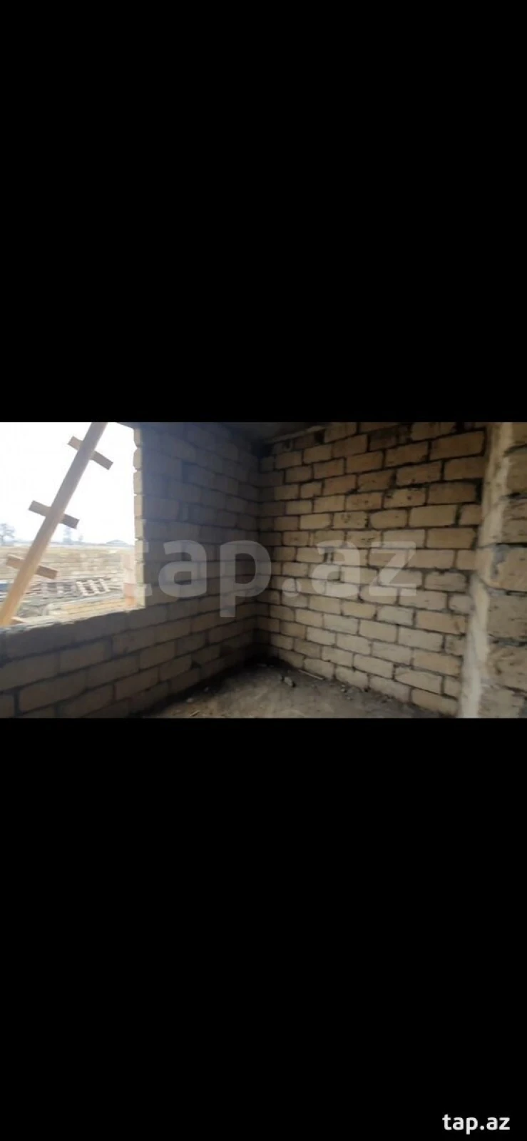 Satılır 18 otaqlı həyət evi