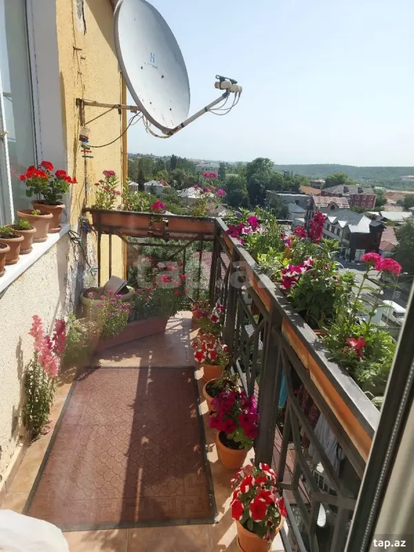 Satılır 3 otaqlı yeni tikili 82 m²