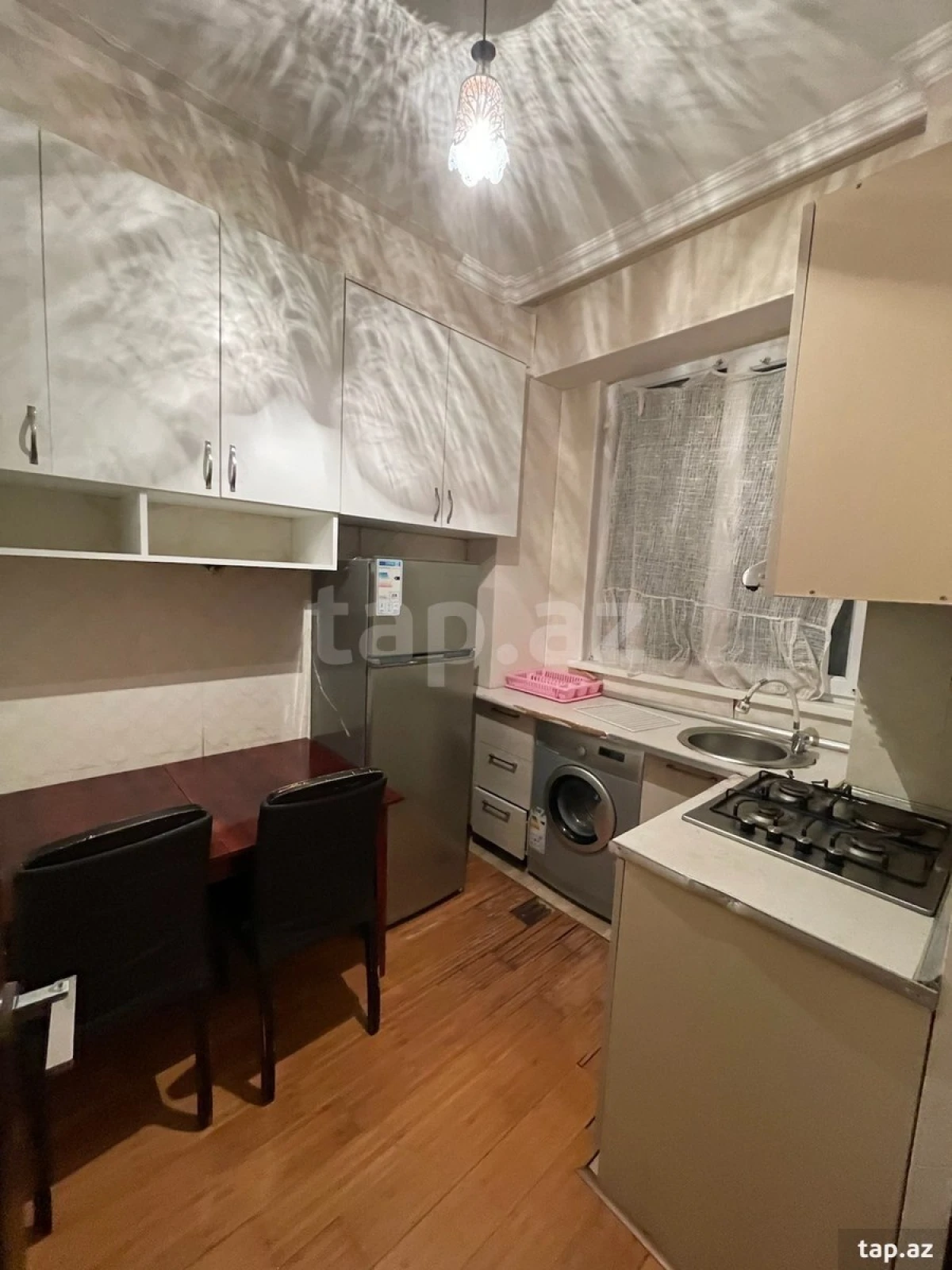 Kirayə verilir 2 otaqlı yeni tikili 60 m²