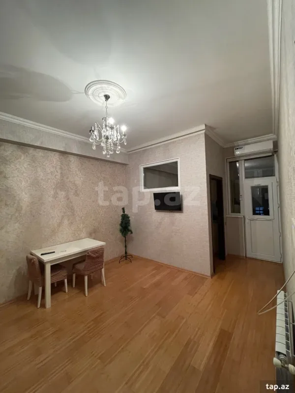 Kirayə verilir 2 otaqlı yeni tikili 60 m²
