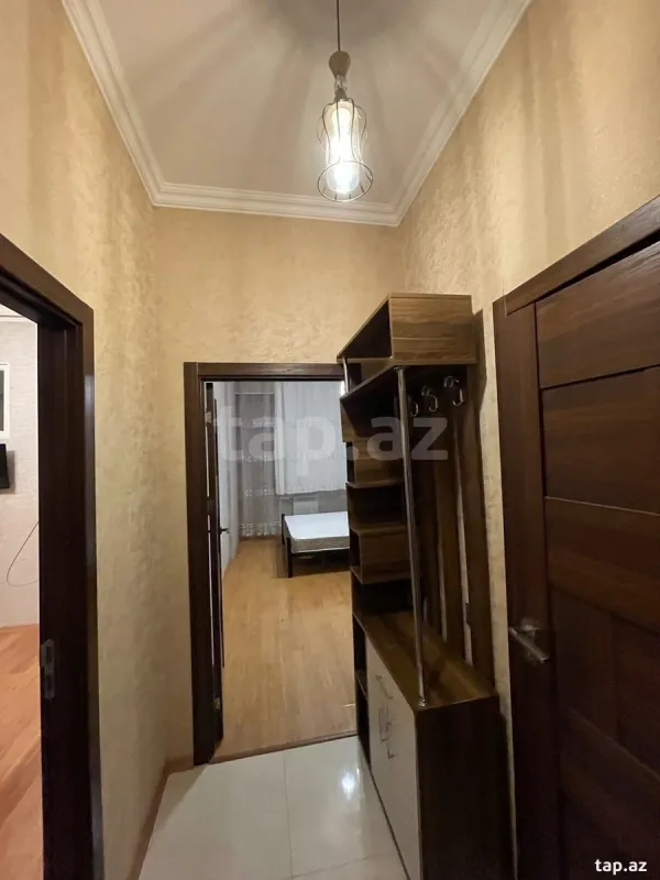 Kirayə verilir 2 otaqlı yeni tikili 60 m²