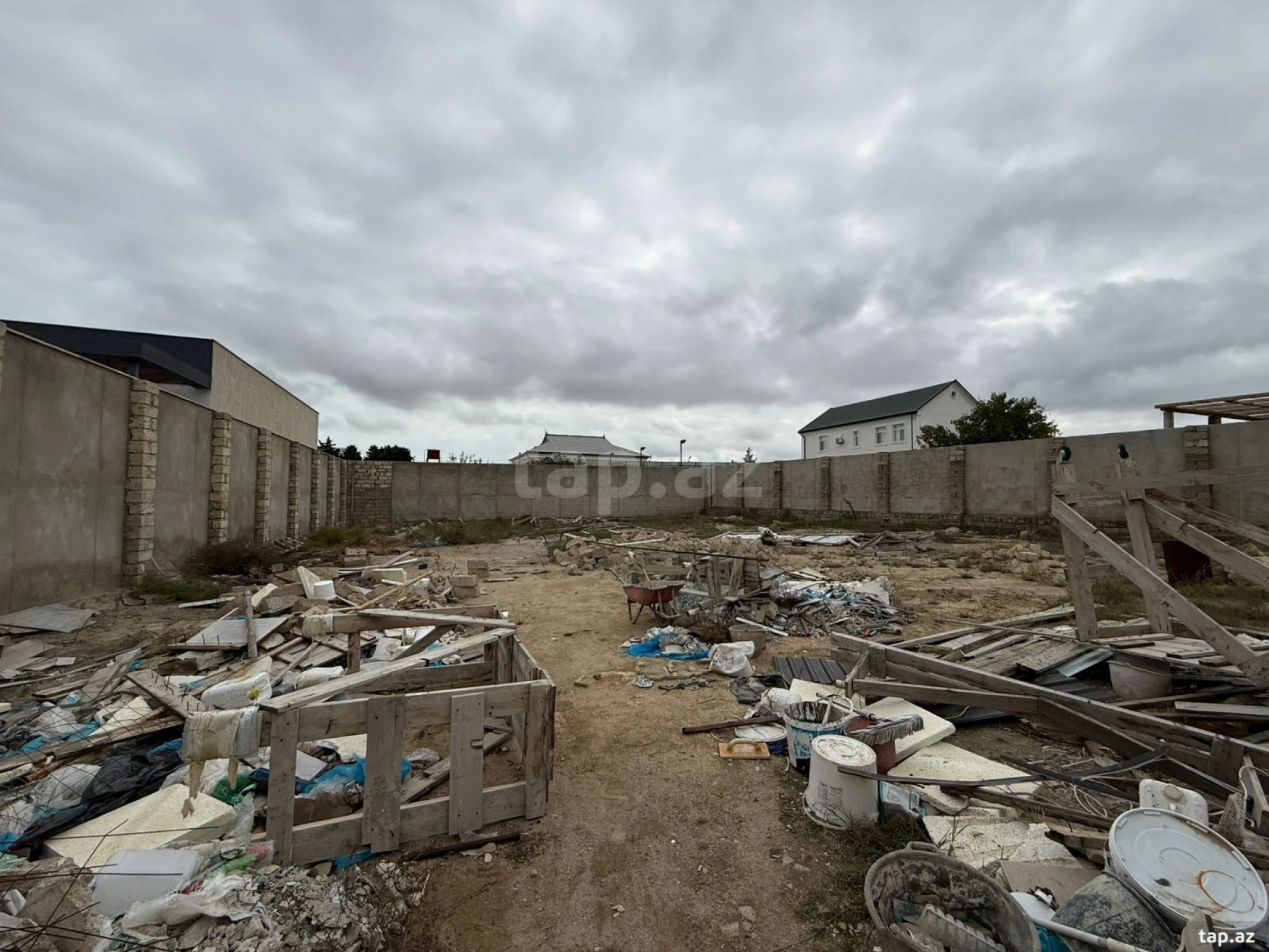 Satılır torpaq sahəsi