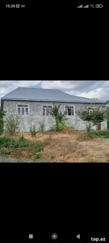 Satılır 3 otaqlı həyət evi 180 m²