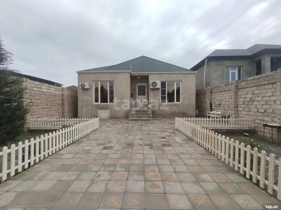 Satılır 3 otaqlı həyət evi