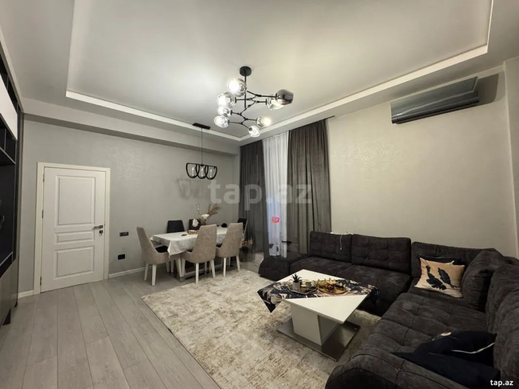 Satılır 2 otaqlı yeni tikili 75 m²