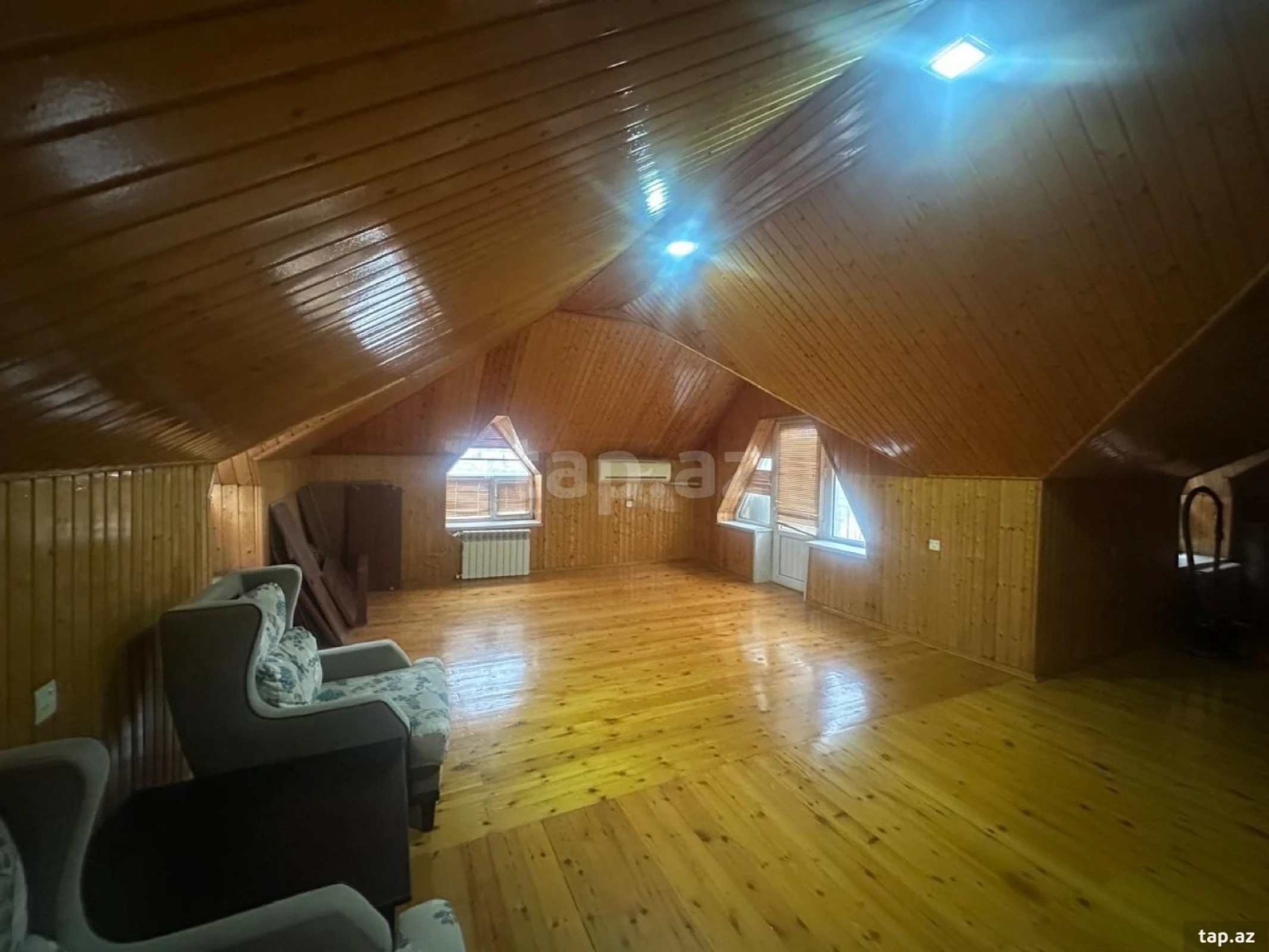 Satılır 3 otaqlı həyət evi