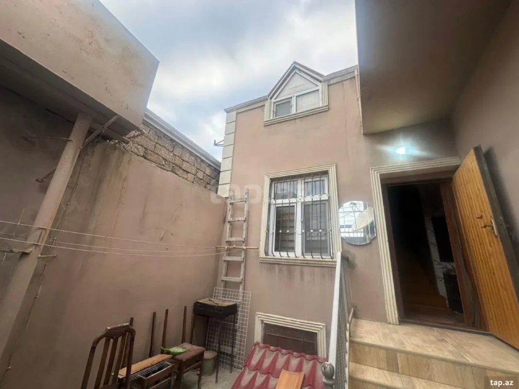 Satılır 3 otaqlı həyət evi