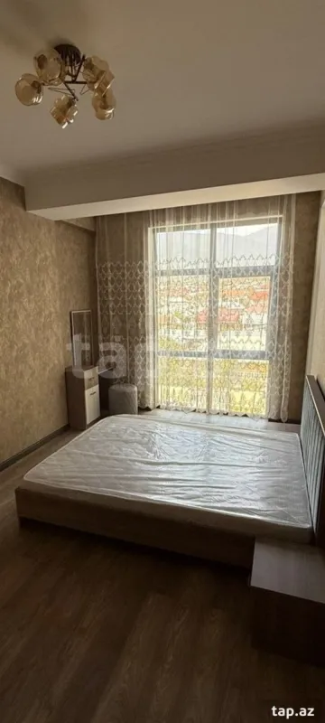 Kirayə verilir 2 otaqlı yeni tikili 40 m²