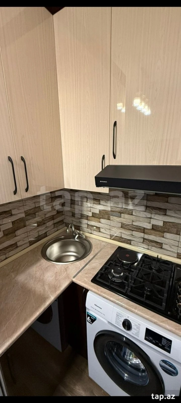 Kirayə verilir 2 otaqlı yeni tikili 40 m²