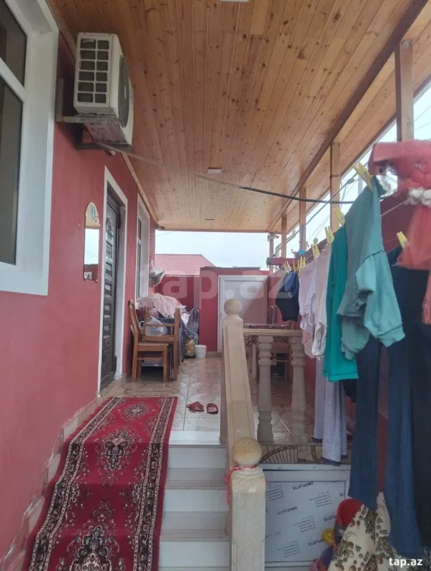 Satılır 3 otaqlı həyət evi