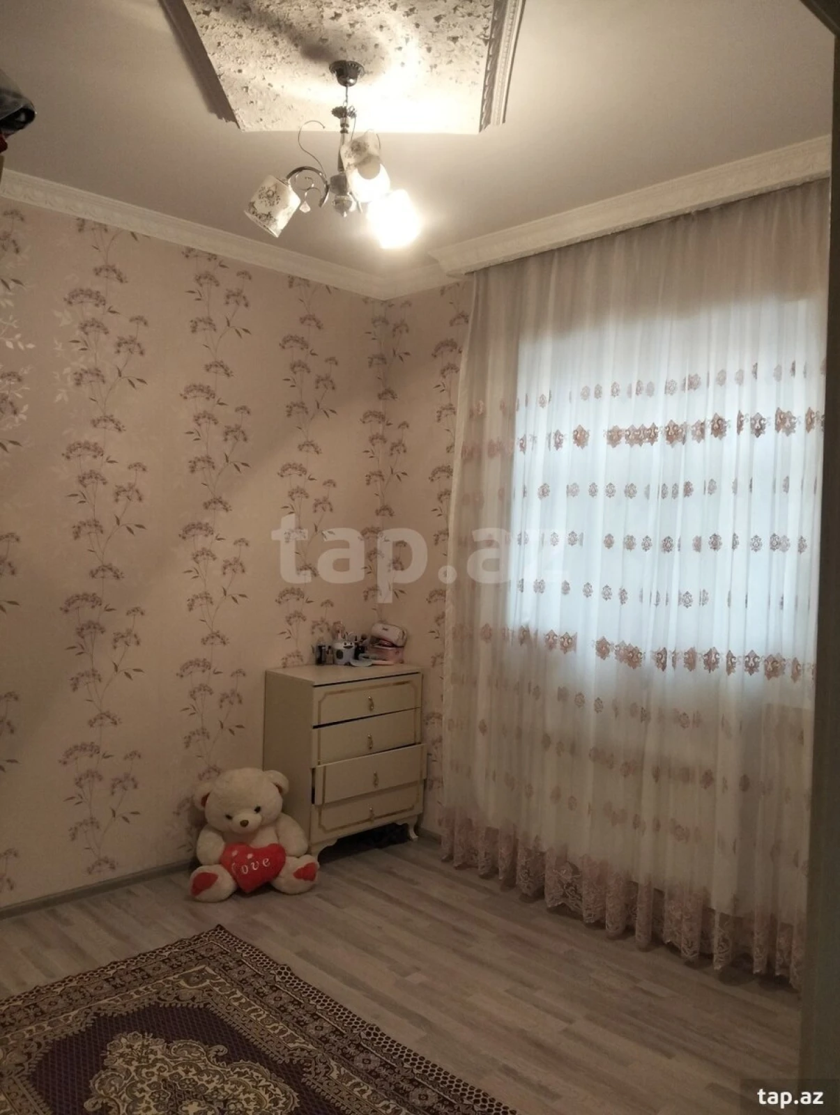 Satılır 3 otaqlı həyət evi