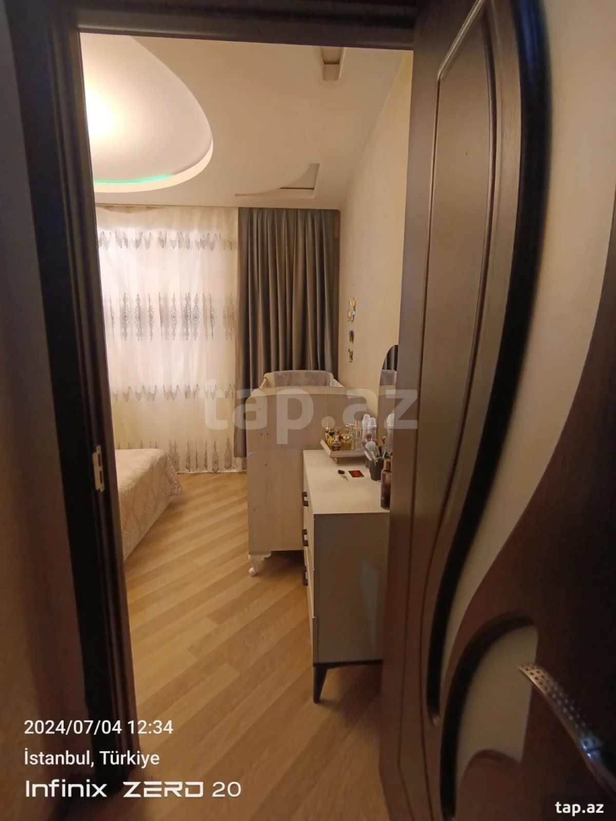 Satılır 2 otaqlı yeni tikili 81 m²